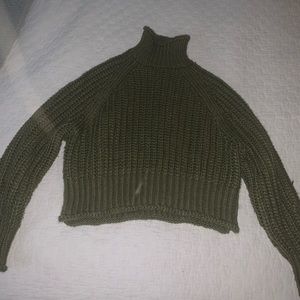Cropped turtle neck sweater